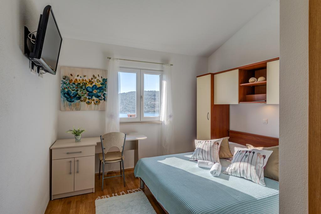 Holiday Home Mirna Vala Севид Экстерьер фото